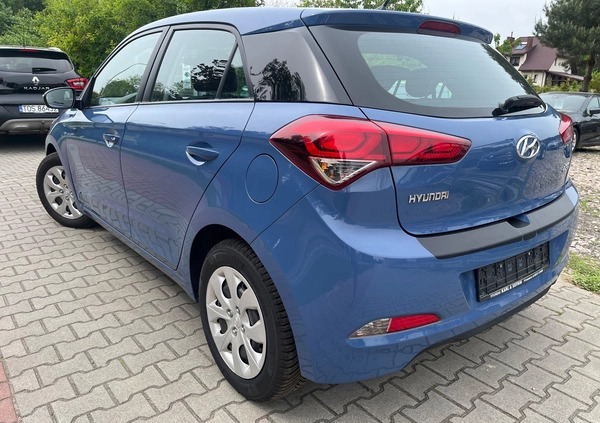 Hyundai i20 cena 39900 przebieg: 101000, rok produkcji 2018 z Namysłów małe 596